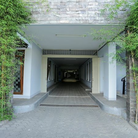 Reddoorz Near Sukajadi Hotel Bandung Exterior photo